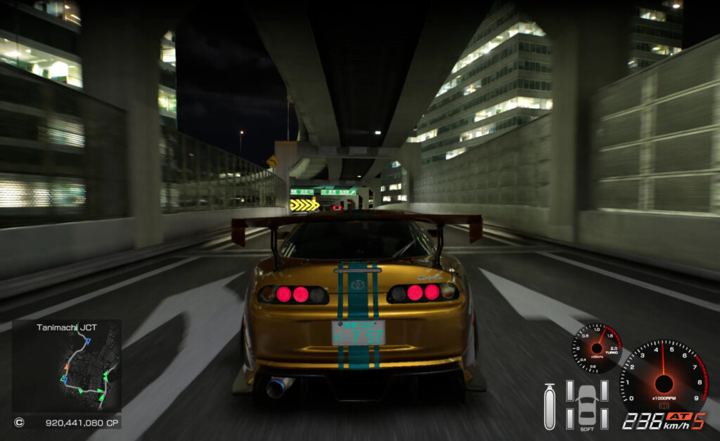 tokyo-xtreme-racer-gameplay2